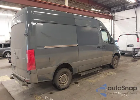 2019 Mercedes-Benz Sprinter 2500 Standard Roof V6 from USA, damaged, VIN WD4PF0CD3KP053299